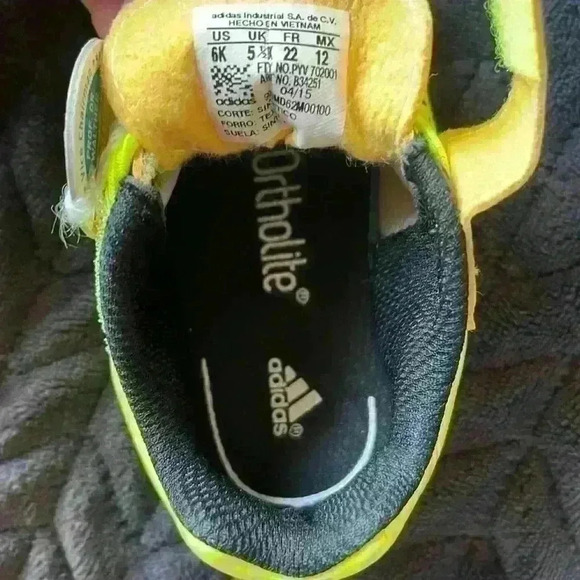 adidas Kids Sneakers in Neon Yellow and Black - Picture 2 of 5